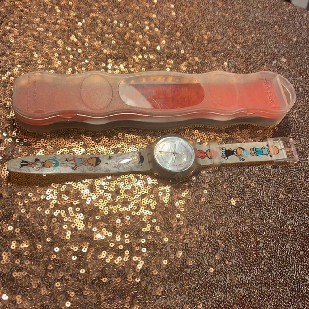 LIMITED EDITION rare international fashion “shake” swatch with oversized face.